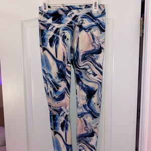 Fabletics marble leggings